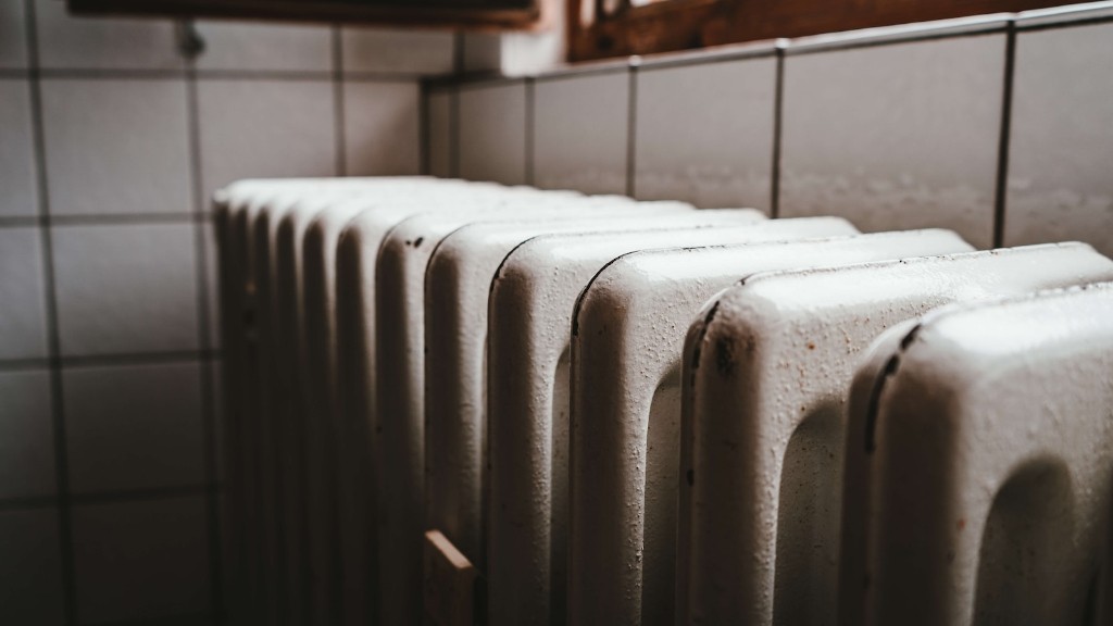 Can a leaking radiator cause overheating?
